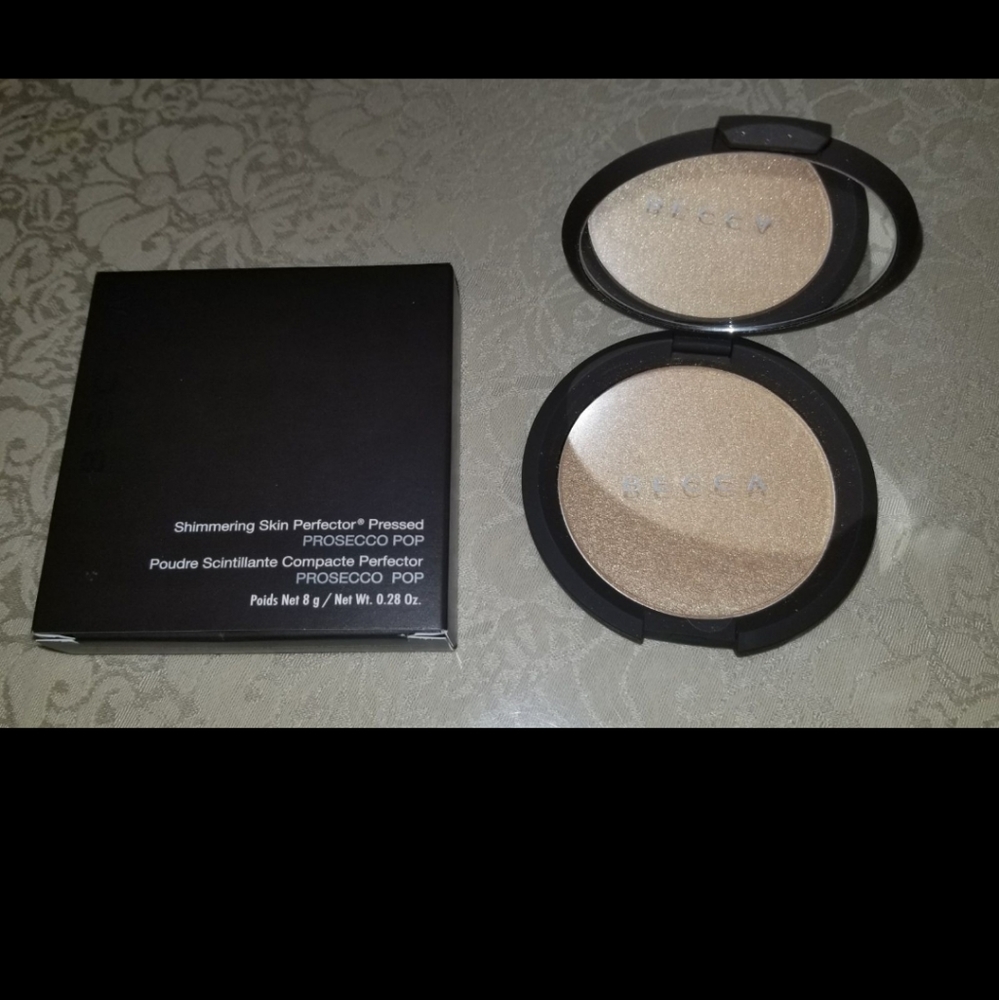 BECCA SKIN PERFECTOR PRESSED HIGHLIGHTER GLOW PROSECCO POP